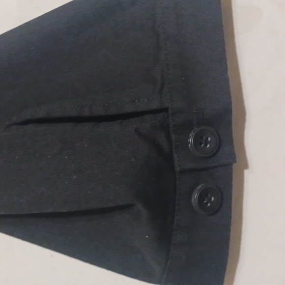 Armani Exchange Black Capri Pants Women's size 6 - Picture 10 of 11